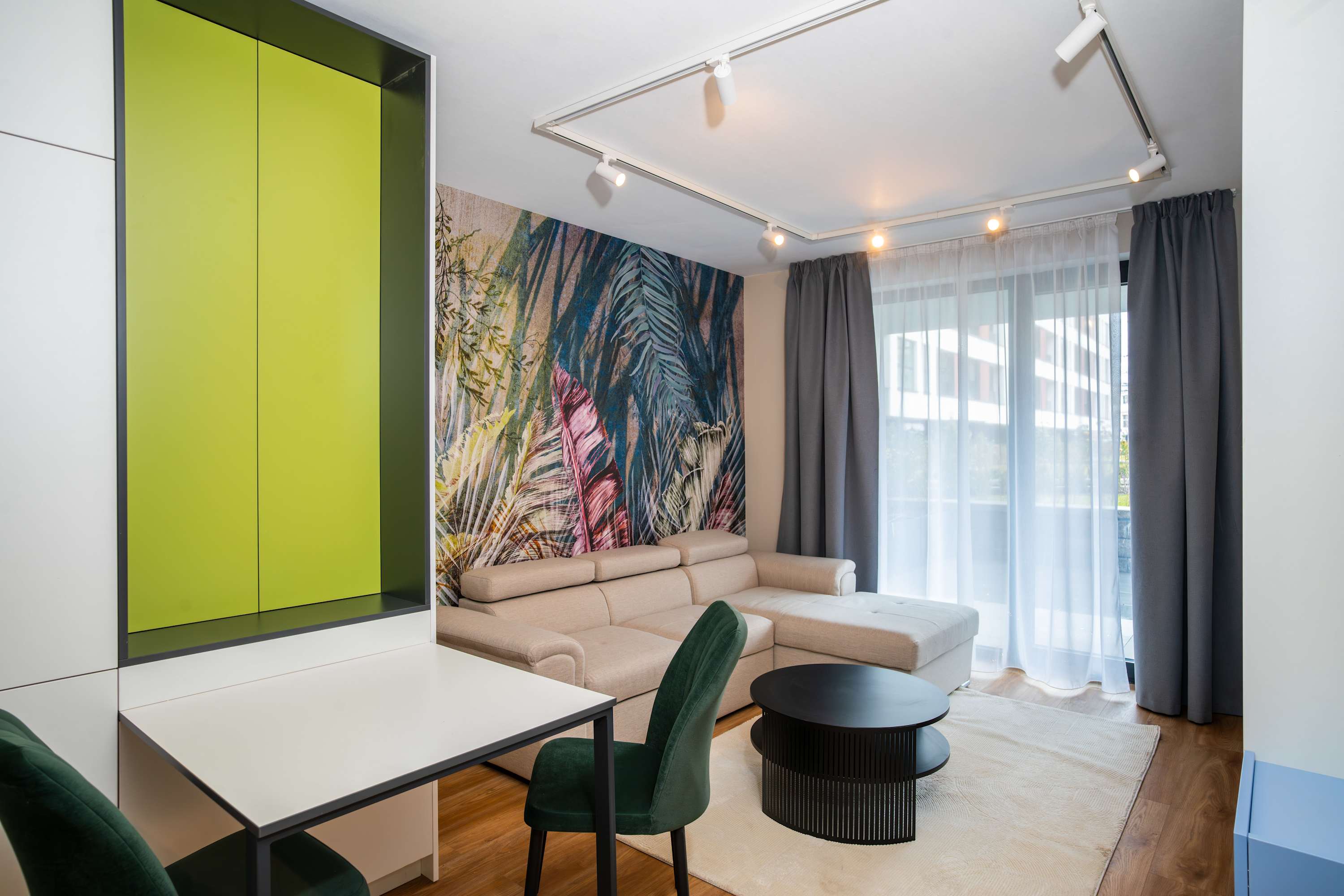 Property gallery — 1