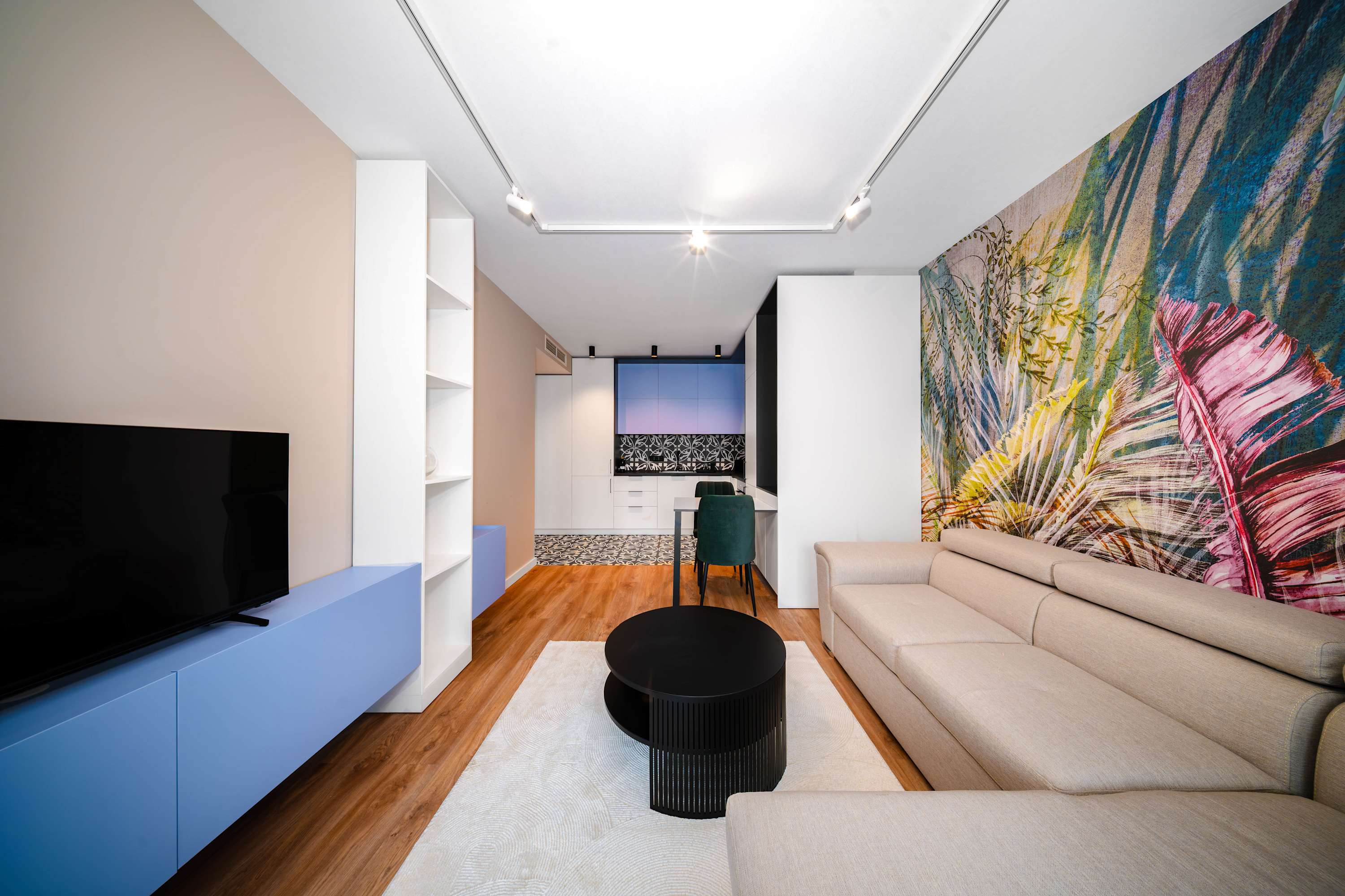 Property gallery — 5