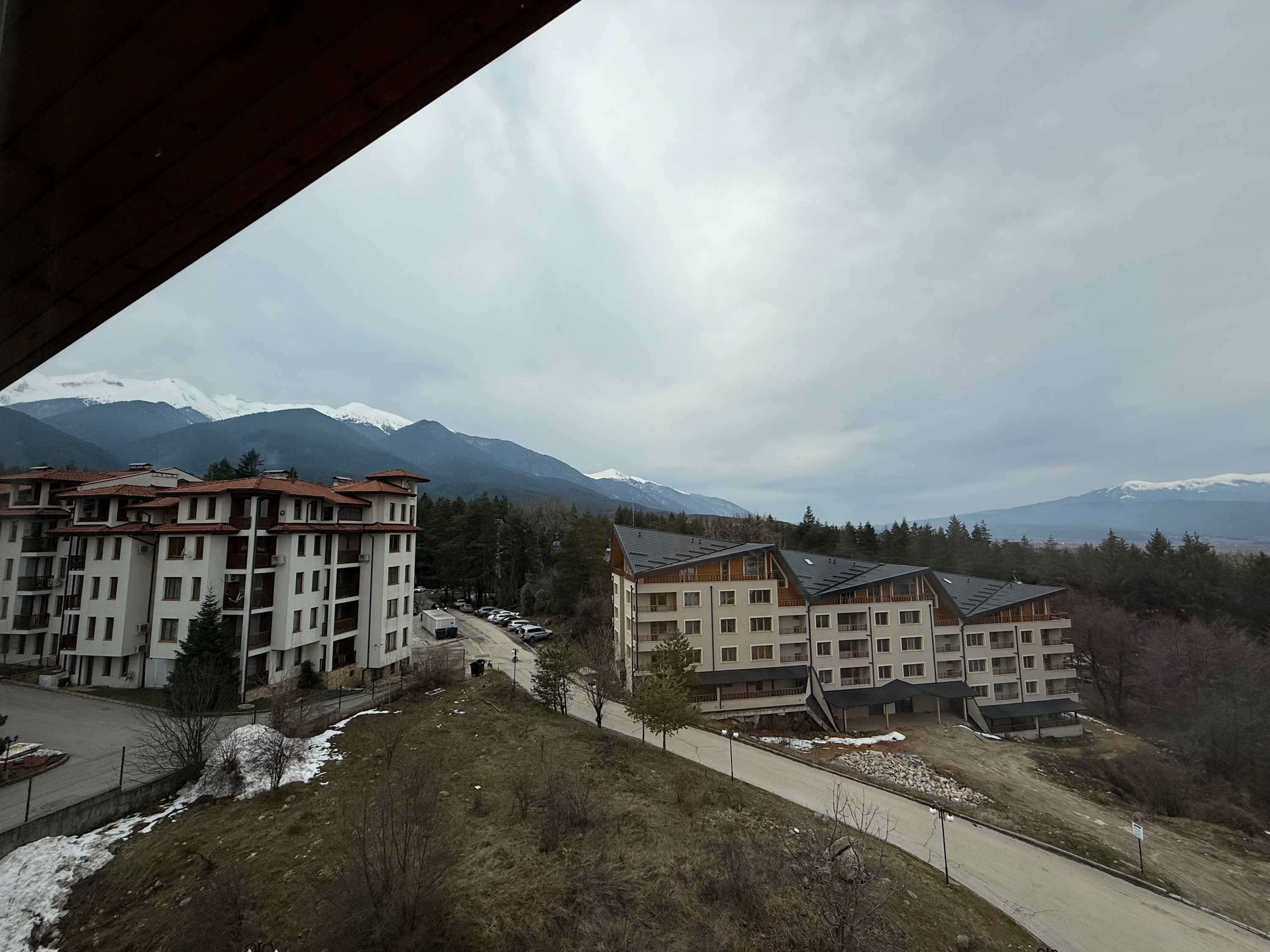 Property gallery — 5
