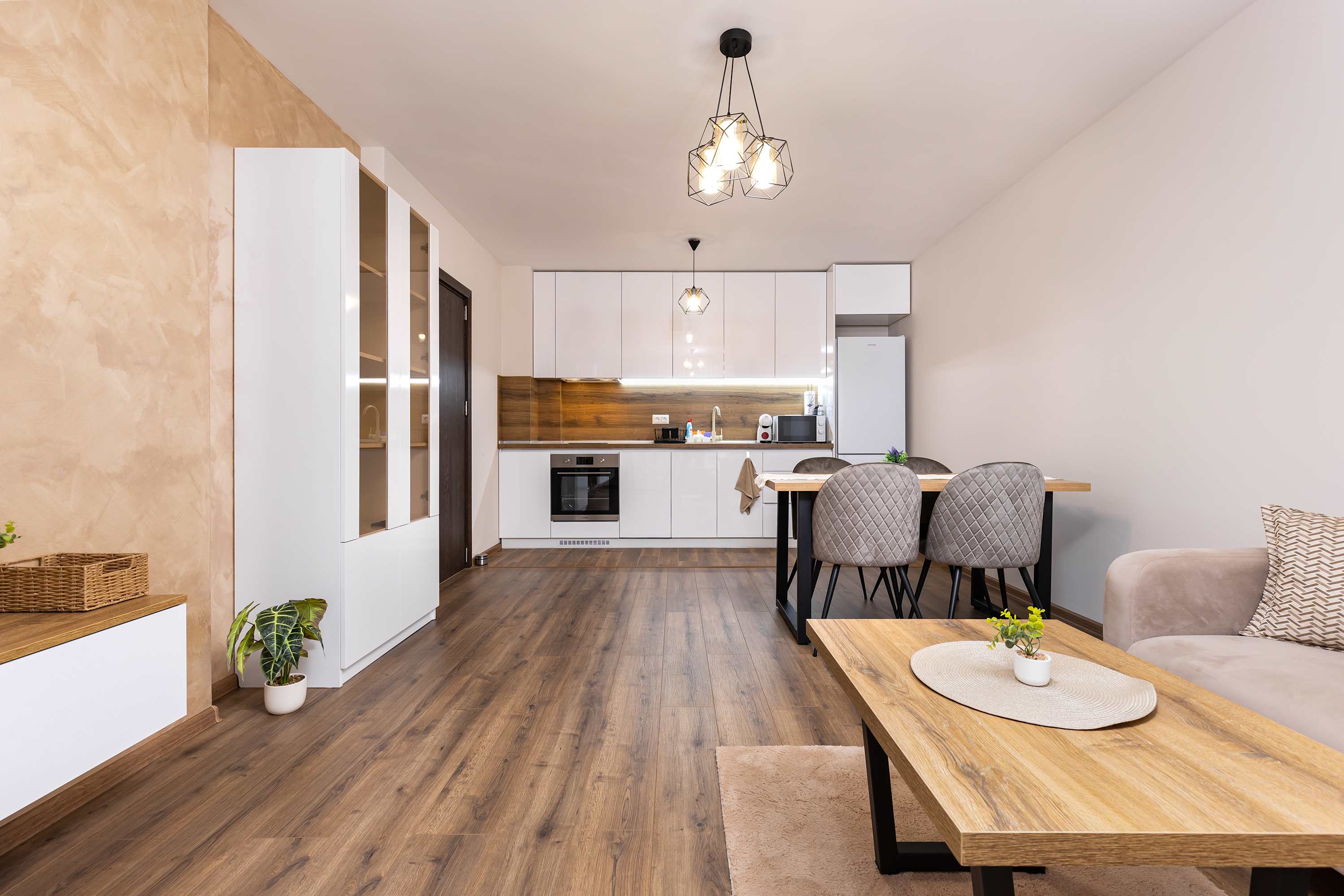Property gallery — 4