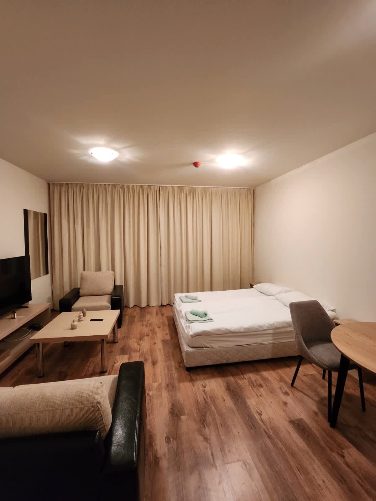 Property gallery — 2