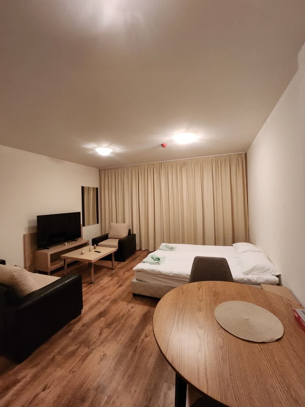Property gallery — 5