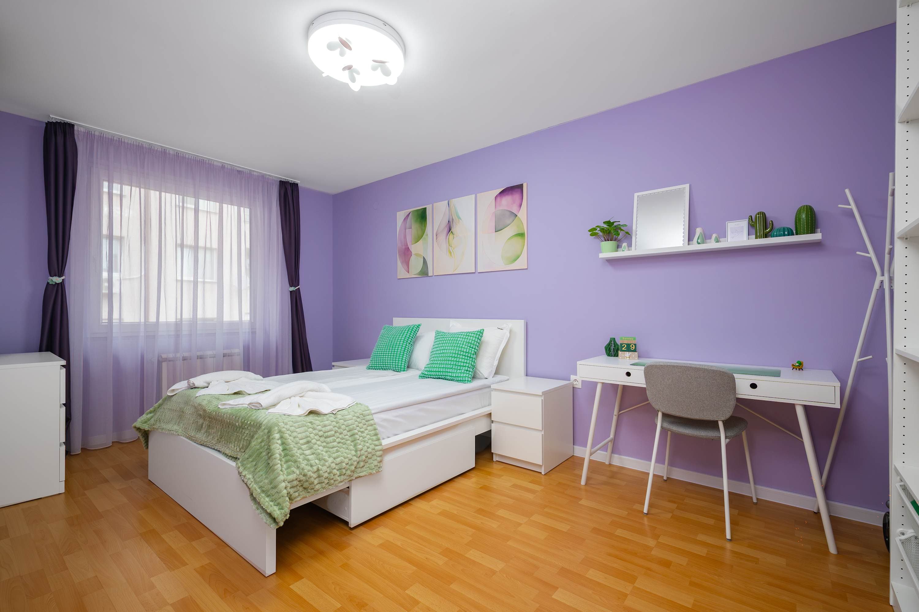 Property gallery — 3