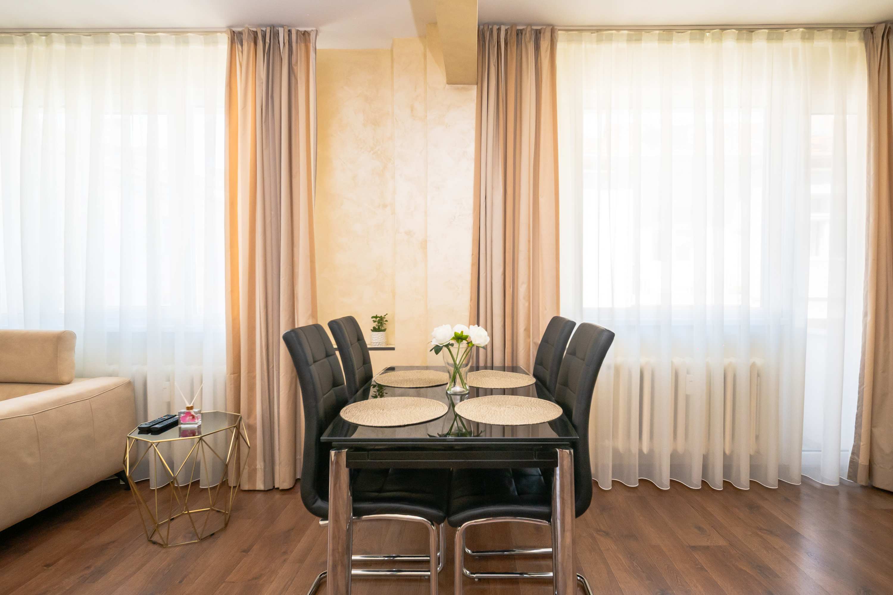 Property gallery — 2